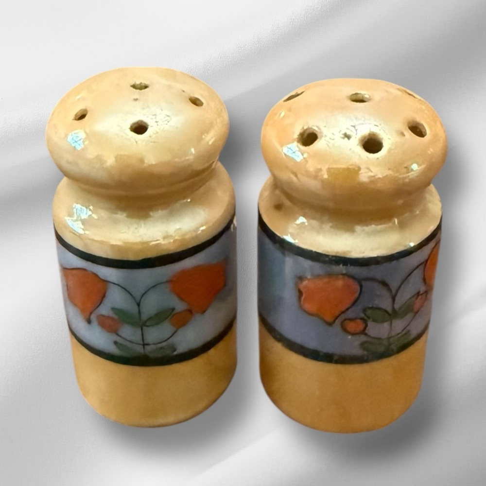 Vintage Art Deco Salt &‎ Pepper Shakers